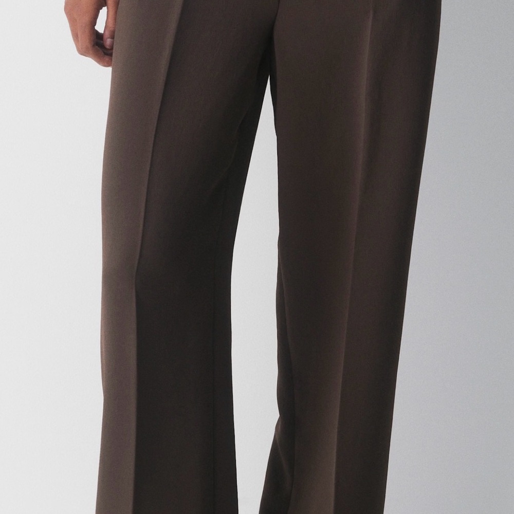 Aritzia Effortless Pant (long)